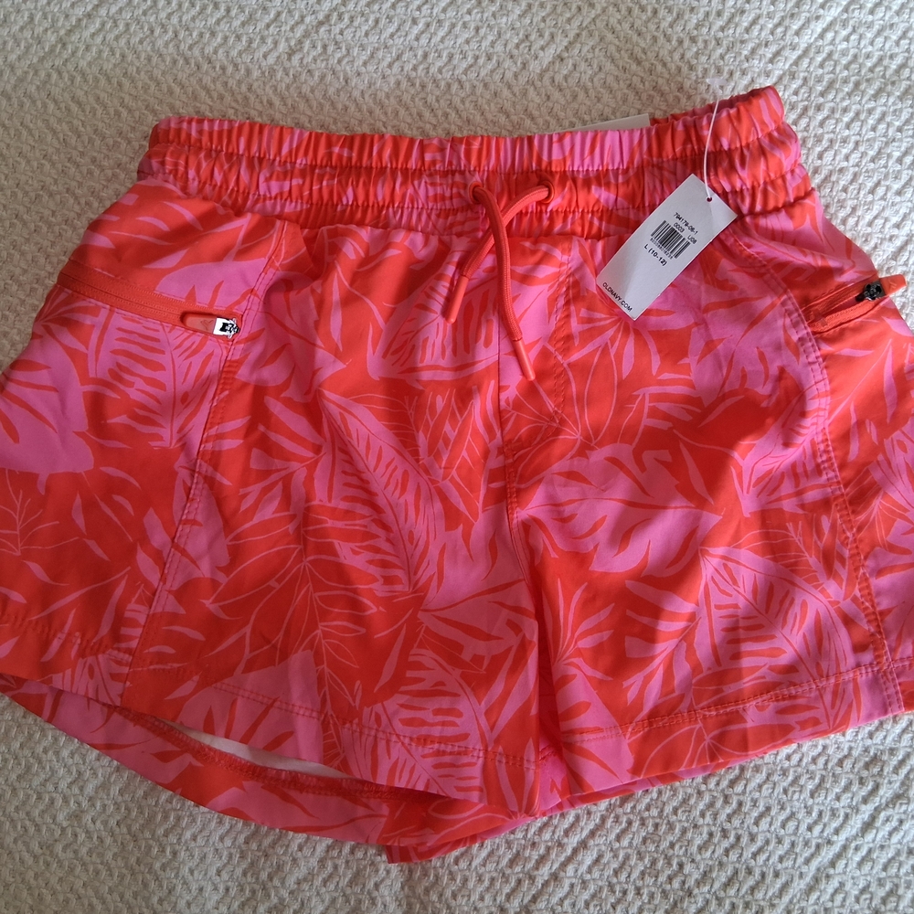 Old Navy Athletic Shorts with Moisture-Wicking Fabric and Elastic Waistband